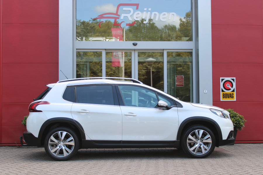 Peugeot 2008 1.2 130PK ALLURE | AFNEEMBARE TREKHAAK | APPLE CARPLAY/ANDROID AUTO | ALL SEASON BANDEN | GRIPP CONTROL | CRUISE CONTROL | CLIMATE CONTROL | LICHTMETALEN VELGEN |
