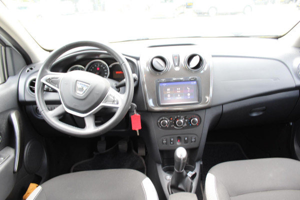 Dacia Sandero 0.9 TCe Bi-Fuel SL Stepway LPG3 1E EIG MULTIMEDIA airco cruise TREKHAAK PARKEERSENSOREN