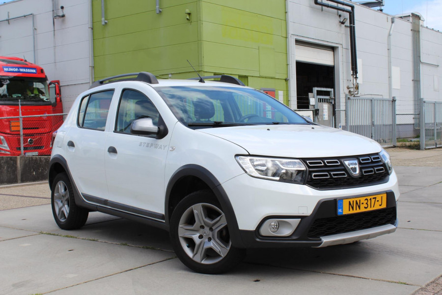 Dacia Sandero 0.9 TCe Bi-Fuel SL Stepway LPG3 1E EIG MULTIMEDIA airco cruise TREKHAAK PARKEERSENSOREN