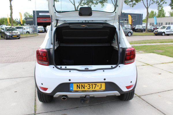 Dacia Sandero 0.9 TCe Bi-Fuel SL Stepway LPG3 1E EIG MULTIMEDIA airco cruise TREKHAAK PARKEERSENSOREN