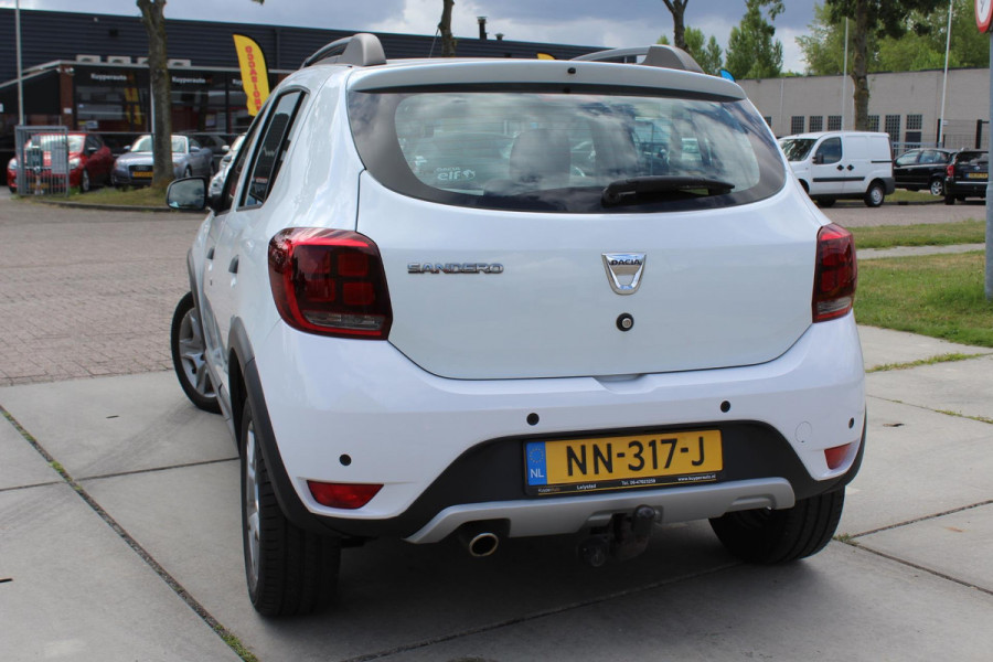 Dacia Sandero 0.9 TCe Bi-Fuel SL Stepway LPG3 1E EIG MULTIMEDIA airco cruise TREKHAAK PARKEERSENSOREN