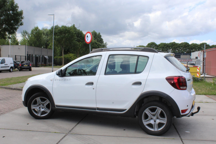 Dacia Sandero 0.9 TCe Bi-Fuel SL Stepway LPG3 1E EIG MULTIMEDIA airco cruise TREKHAAK PARKEERSENSOREN