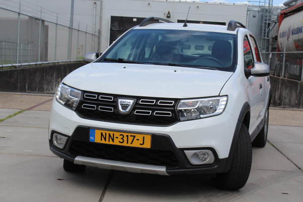 Dacia Sandero 0.9 TCe Bi-Fuel SL Stepway LPG3 1E EIG MULTIMEDIA airco cruise TREKHAAK PARKEERSENSOREN