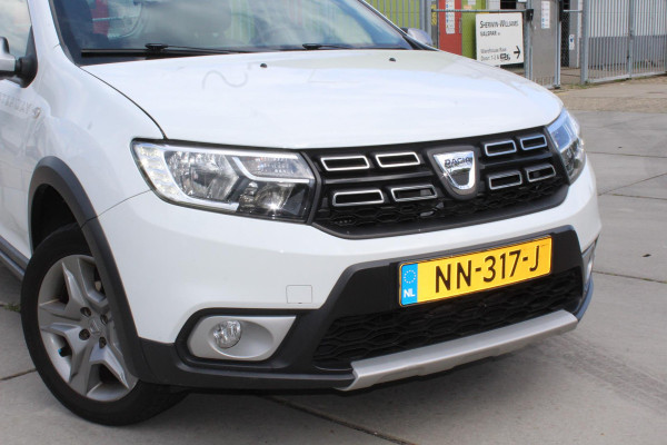 Dacia Sandero 0.9 TCe Bi-Fuel SL Stepway LPG3 1E EIG MULTIMEDIA airco cruise TREKHAAK PARKEERSENSOREN