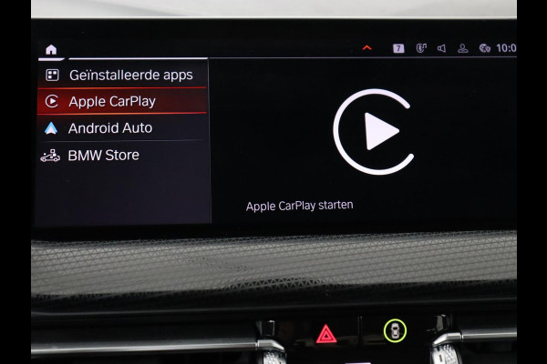 BMW 1-serie 118i Business Edition+ | Sport Line | Leder | Stoelverwarming | Carplay | Camera | Live Cockpit | Sportstoelen | Full LED | Navigatie | Climate control