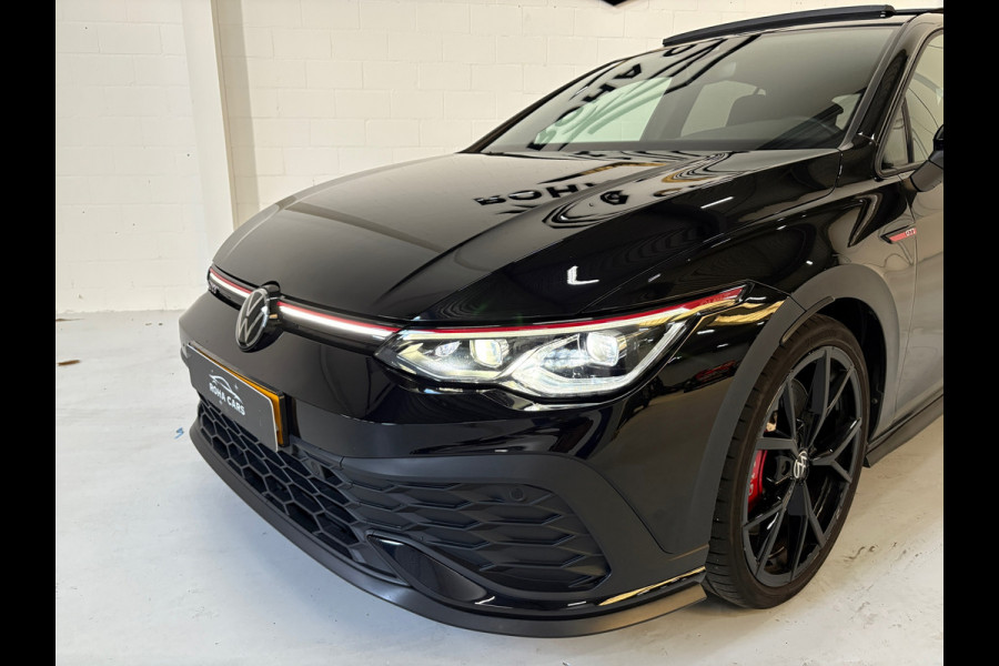 Volkswagen Golf 2.0 TSI GTI CLUBSPORT 300pk panorama
