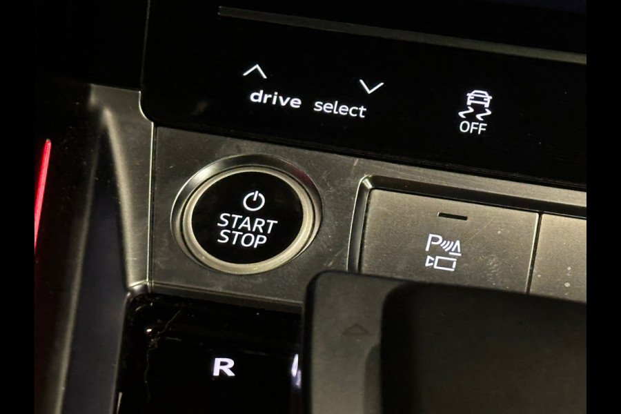 Audi e-tron Sportback 55 quattro S edition 95 kWh B&O / 360 cam / Pano / Luxe bekl.