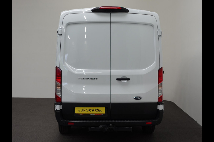 Ford Transit 130pk 2.0 L2H2 Trend Automaat Airco Navi Cruise Parkeersensoren Trekhaak Camera 360 Parkeersensoren