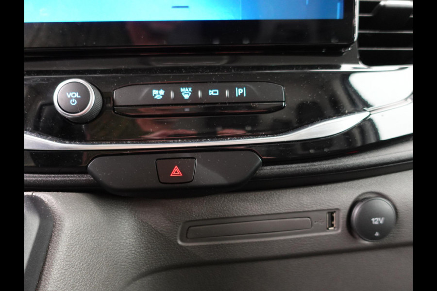 Ford Transit 130pk 2.0 L2H2 Trend Automaat Airco Navi Cruise Parkeersensoren Trekhaak Camera 360 Parkeersensoren