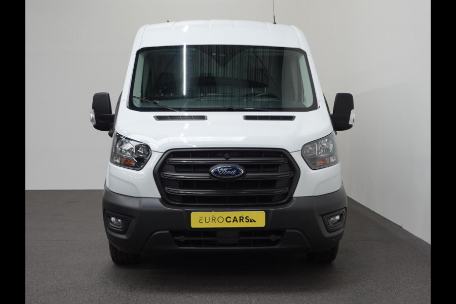 Ford Transit 130pk 2.0 L2H2 Trend Automaat Airco Navi Cruise Parkeersensoren Trekhaak Camera 360 Parkeersensoren