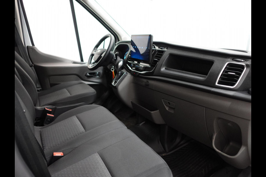Ford Transit 130pk 2.0 L2H2 Trend Automaat Airco Navi Cruise Parkeersensoren Trekhaak Camera 360 Parkeersensoren
