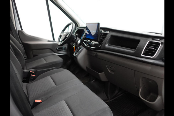 Ford Transit 130pk 2.0 L2H2 Trend Automaat Airco Navi Cruise Parkeersensoren Trekhaak Camera 360 Parkeersensoren