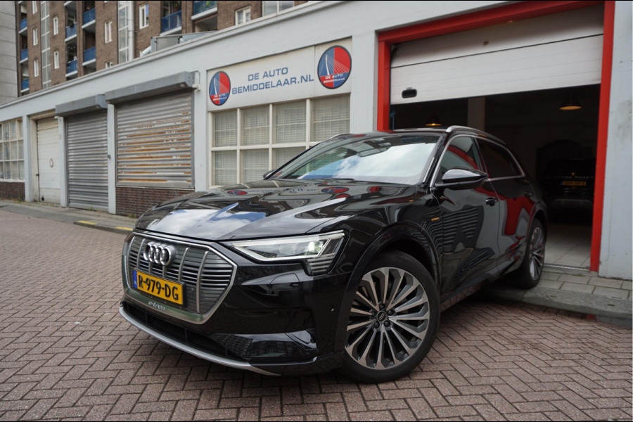 Audi e-tron 55 quattro Advanced edition Plus 95 kWh | NL AUTO | 1ste Eigenaar | Onderhoudscontract 8/2028 | Panoramadak | Luchtvering | Vollederen interieur | Trekhaak |