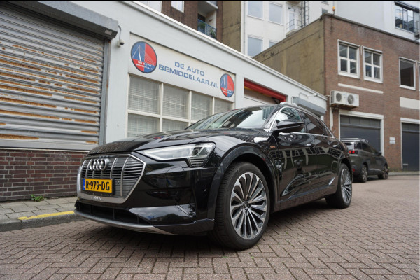 Audi e-tron 55 quattro Advanced edition Plus 95 kWh | NL AUTO | 1ste Eigenaar | Onderhoudscontract 8/2028 | Panoramadak | Luchtvering | Vollederen interieur | Trekhaak |