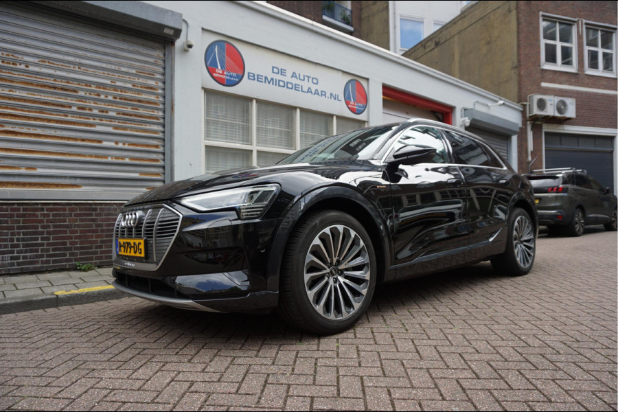 Audi e-tron 55 quattro Advanced edition Plus 95 kWh | NL AUTO | 1ste Eigenaar | Onderhoudscontract 8/2028 | Panoramadak | Luchtvering | Vollederen interieur | Trekhaak |