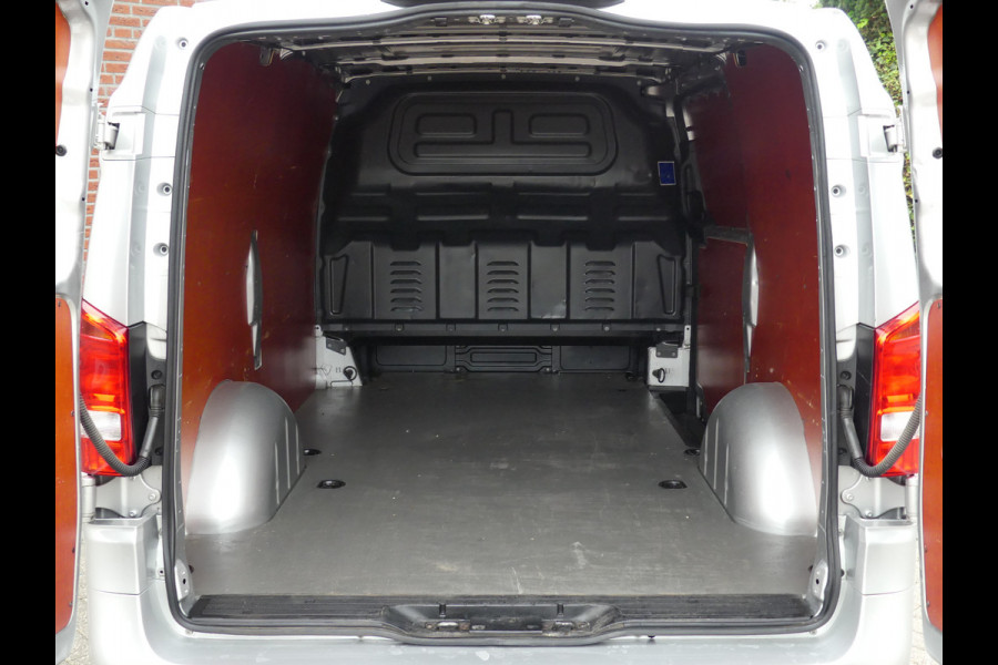 Mercedes-Benz Vito 111 CDI Lang Airco/Trekhaak/Lichtmetalen velgen
