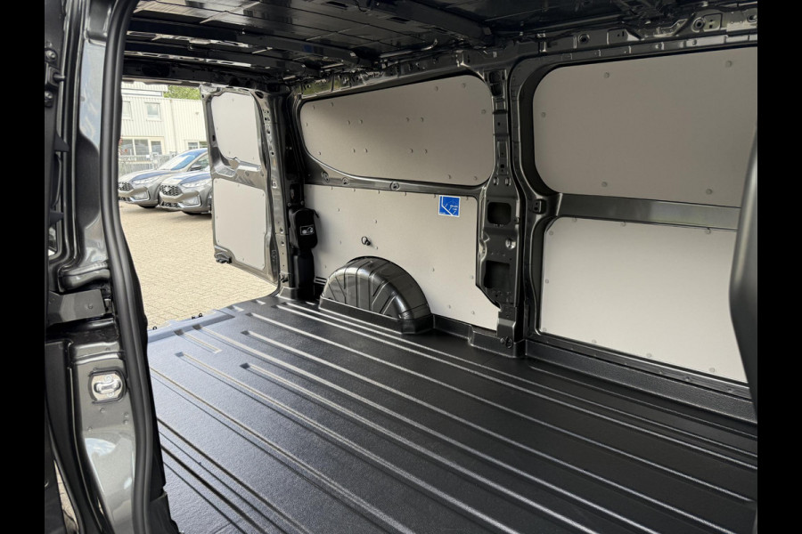 Ford Transit Custom 320 2.5 PHEV L2H1 Limited 233pk | Driver Assistance pack Premium | Wegklapbare Trekhaak | Verwarmd Stuurwiel | 17 inch Licht metalen Velgen | B&O Speakers
