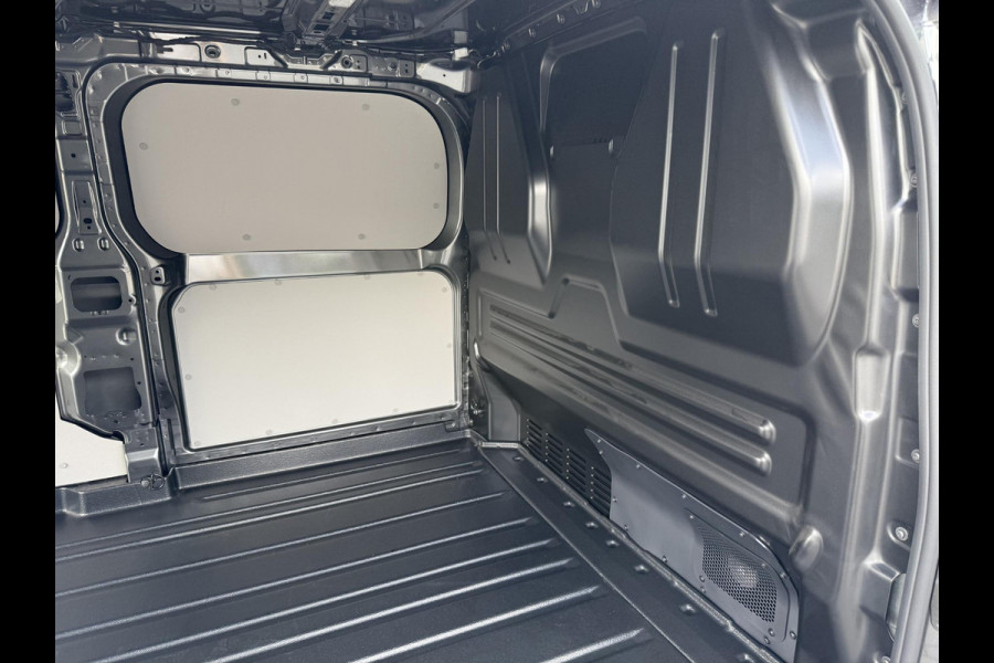 Ford Transit Custom 320 2.5 PHEV L2H1 Limited 233pk | Driver Assistance pack Premium | Wegklapbare Trekhaak | Verwarmd Stuurwiel | 17 inch Licht metalen Velgen | B&O Speakers