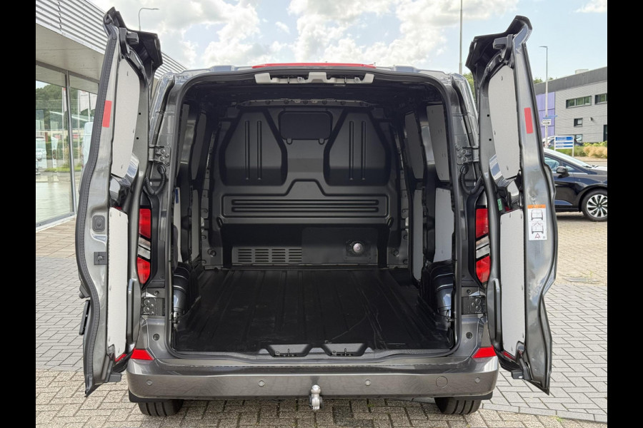 Ford Transit Custom 320 2.5 PHEV L2H1 Limited 233pk | Driver Assistance pack Premium | Wegklapbare Trekhaak | Verwarmd Stuurwiel | 17 inch Licht metalen Velgen | B&O Speakers
