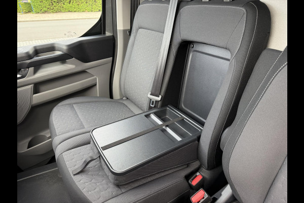 Ford Transit Custom 320 2.5 PHEV L2H1 Limited 233pk | Driver Assistance pack Premium | Wegklapbare Trekhaak | Verwarmd Stuurwiel | 17 inch Licht metalen Velgen | B&O Speakers