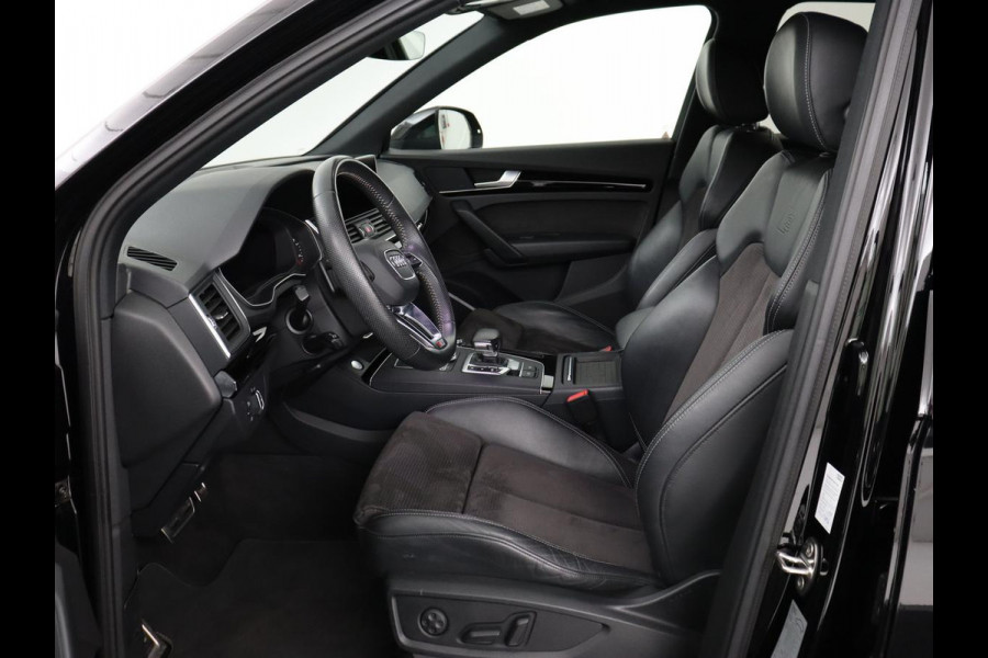 Audi Q5 2.0 TFSI quattro S Line | Stoelverwarming | Carplay | Half leder | Sportstoelen | Full LED | Navigatie | Achterbankverwarming | Park Assist | Virtual Cockpit