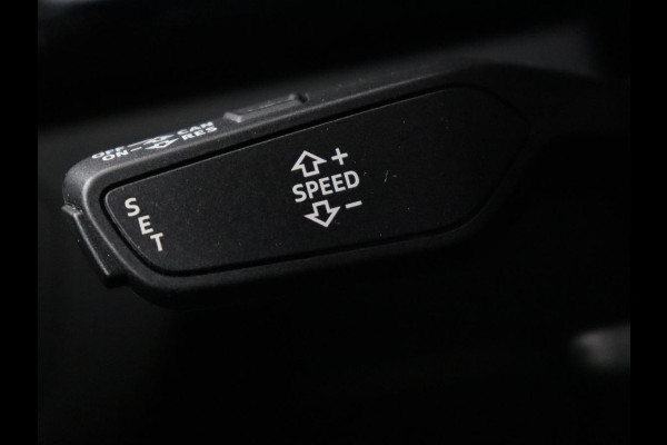 Audi Q5 2.0 TFSI quattro S Line | Stoelverwarming | Carplay | Half leder | Sportstoelen | Full LED | Navigatie | Achterbankverwarming | Park Assist | Virtual Cockpit