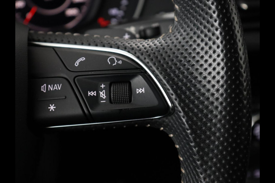 Audi Q5 2.0 TFSI quattro S Line | Stoelverwarming | Carplay | Half leder | Sportstoelen | Full LED | Navigatie | Achterbankverwarming | Park Assist | Virtual Cockpit