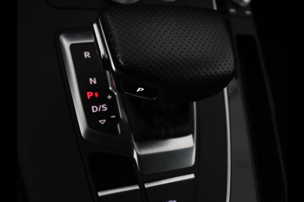 Audi Q5 2.0 TFSI quattro S Line | Stoelverwarming | Carplay | Half leder | Sportstoelen | Full LED | Navigatie | Achterbankverwarming | Park Assist | Virtual Cockpit