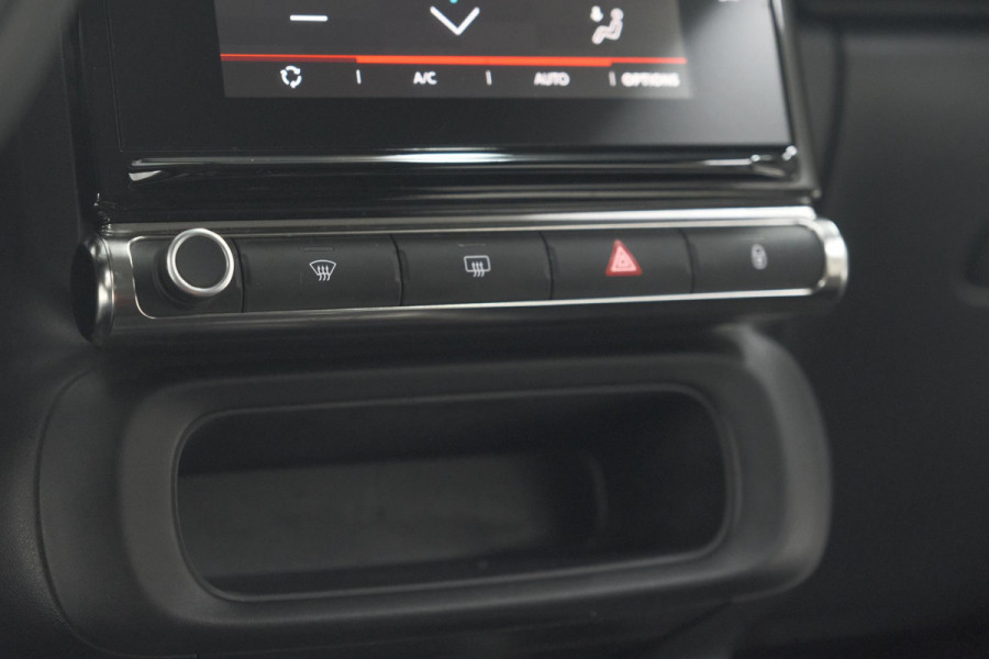 Citroën C3 PureTech 110 EAT6 Max | Parkeersensoren | Apple Carplay | 16 Inch Lichtmetalen Velgen