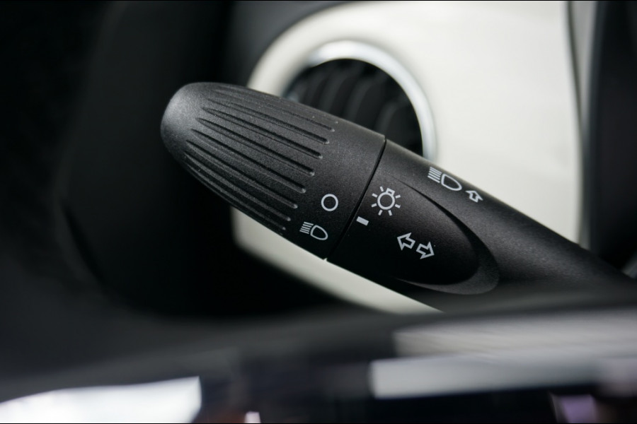 Fiat 500C 70PK HYBRID CARPLAY | CRUISE | CLIMA | PARK.SENSOREN | 15'LMV!