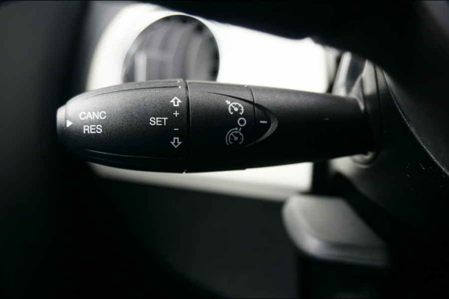 Fiat 500C 70PK HYBRID CARPLAY | CRUISE | CLIMA | PARK.SENSOREN | 15'LMV!