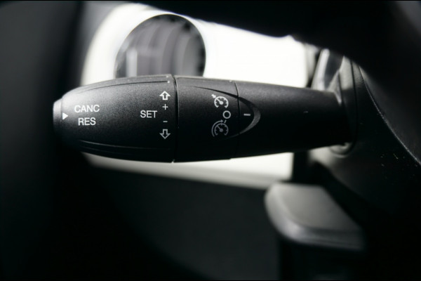 Fiat 500C 70PK HYBRID CARPLAY | CRUISE | CLIMA | PARK.SENSOREN | 15'LMV!