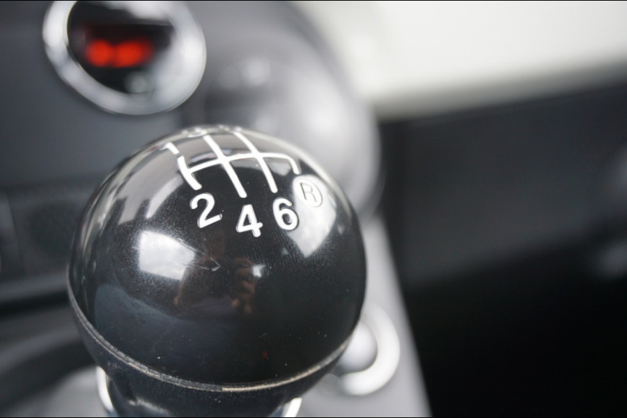 Fiat 500C 70PK HYBRID DOLCEVITA CARPLAY | CLIMA | CRUISE | PARK.SENSOREN |