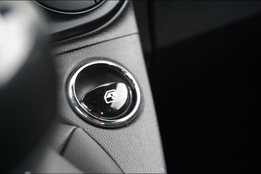 Fiat 500C 70PK HYBRID DOLCEVITA CARPLAY | CLIMA | CRUISE | PARK.SENSOREN |