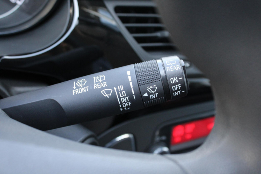 Opel Corsa 1.2 | Trekhaak | Airco | Lichtmetalen Velgen | Goed onderhouden |