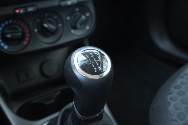 Opel Corsa 1.2 | Trekhaak | Airco | Lichtmetalen Velgen | Goed onderhouden |