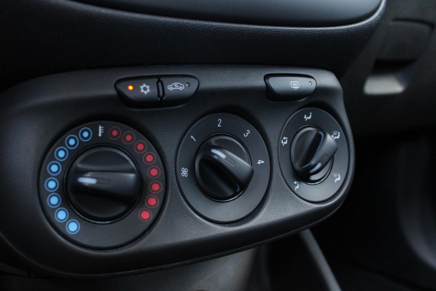 Opel Corsa 1.2 | Trekhaak | Airco | Lichtmetalen Velgen | Goed onderhouden |