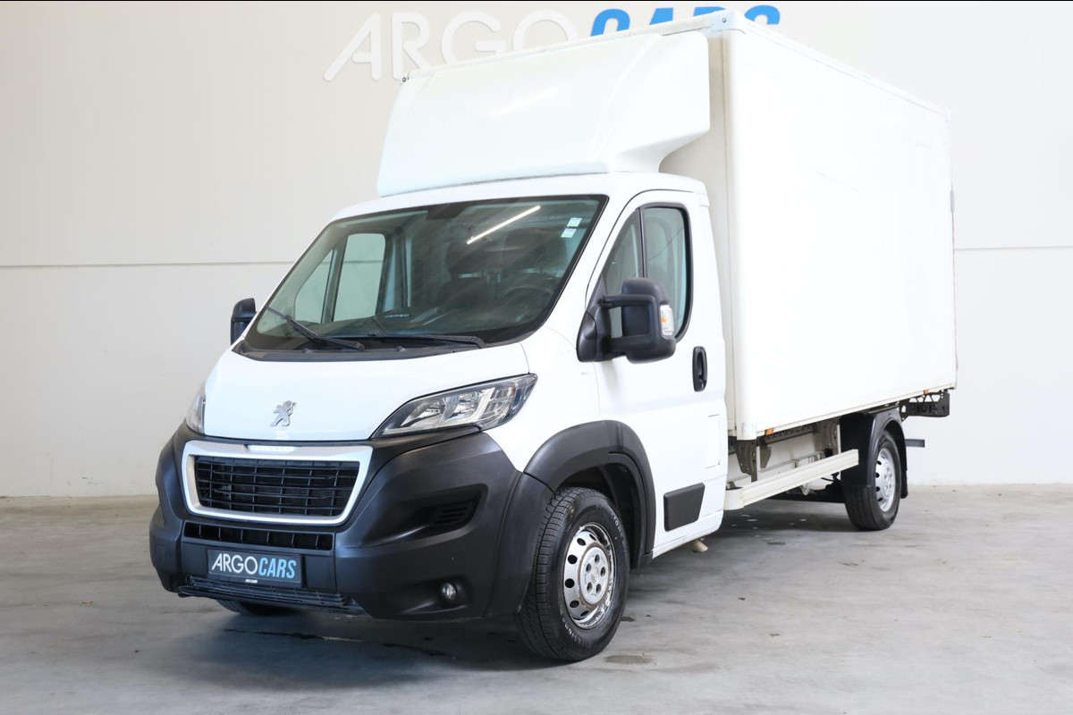 Peugeot Boxer 2.2 BlueHDi 140 PK L4 BAKWAGEN DHOLLANDIA AIRCO/CLIMA LAADKLEP ZIJDEUR NAVI CRUISE LEASE v/a € 142,-p.m. Inruil mog Peugeot Boxer 2.2 BlueHDi 140 PK L4 BAKWAGEN DHOLLANDIA AIRCO/CLIMA LAADKLEP ZIJDEUR NAVI CRUISE LEASE v/a € 142,-p.m. Inruil mog
