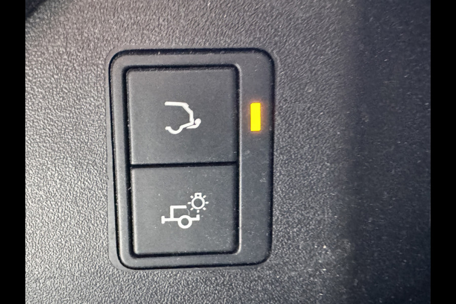 Land Rover Discovery Sport P300e 1.5 R-Dynamic HSE .Neem contact op en we maken een afspraak!