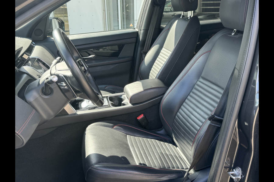 Land Rover Discovery Sport P300e 1.5 R-Dynamic HSE .Neem contact op en we maken een afspraak!