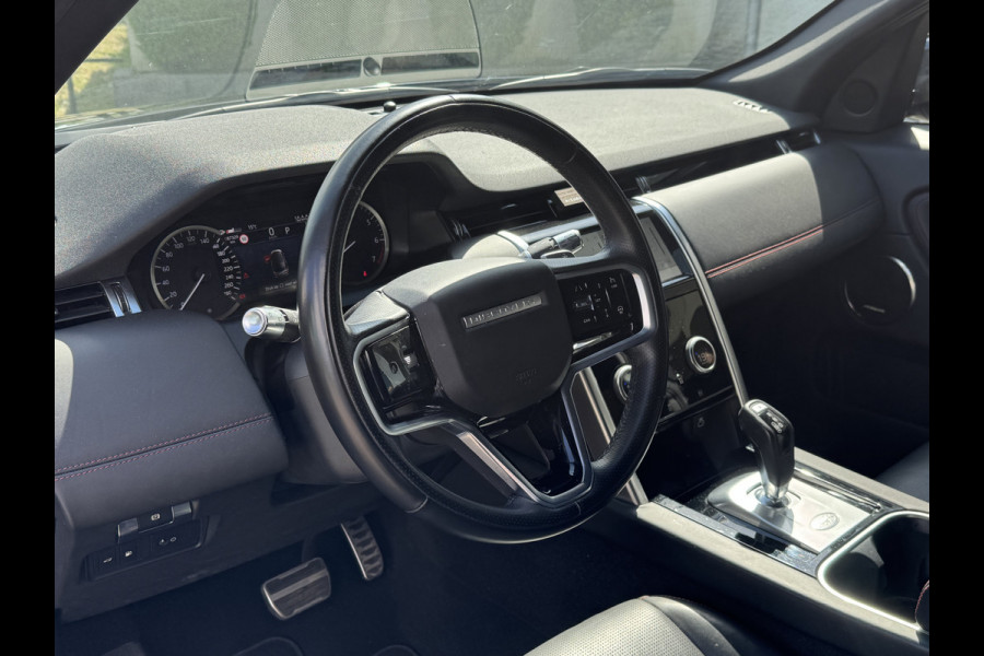 Land Rover Discovery Sport P300e 1.5 R-Dynamic HSE .Neem contact op en we maken een afspraak!