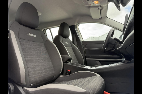 Jeep Avenger Longitude 54 kWh | Navi | Carplay | Stoelverwarming |