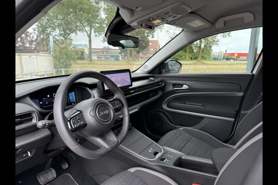 Jeep Avenger Longitude 54 kWh | Navi | Carplay | Stoelverwarming |