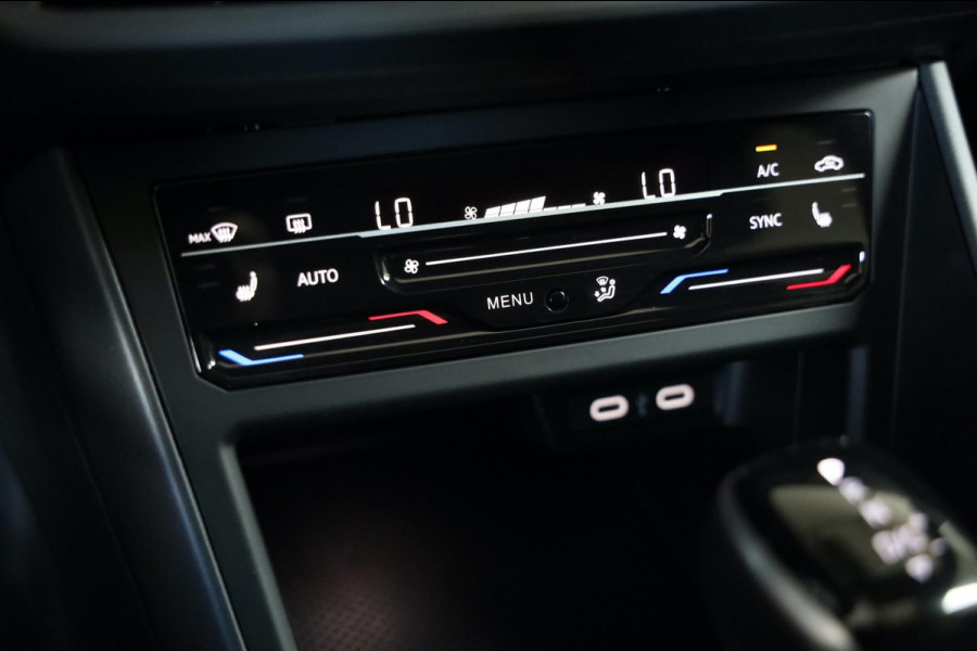 Volkswagen Polo 1.0 TSI DSG 2x R-Line Virtual cockpit PANO IQ Light Adaptive Cruise Control Navi CARPLAY Clima Lease/Inruil MOG