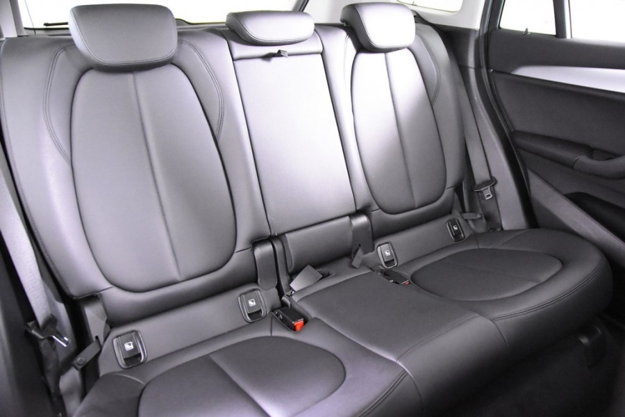 BMW X1 sDrive18i *1ste Eigenaar*Leder*Navigatie*Trekhaak*