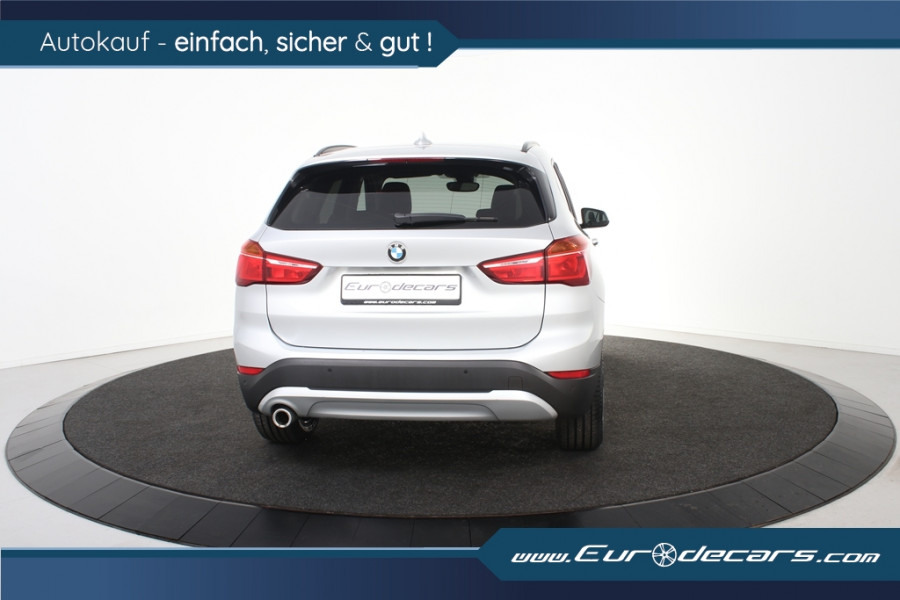 BMW X1 sDrive18i *1ste Eigenaar*Leder*Navigatie*Trekhaak*