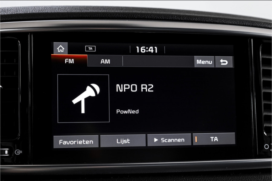 Kia Sportage 1.6 T-GDI 177 PK GT-Line - automaat | S/K-Panodak | Cruise | PDC | Camera | NAV+App. Connect | ECC | LM 19" |