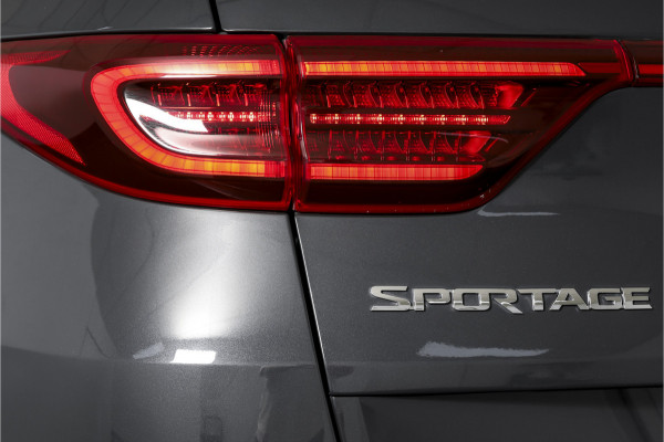Kia Sportage 1.6 T-GDI 177 PK GT-Line - automaat | S/K-Panodak | Cruise | PDC | Camera | NAV+App. Connect | ECC | LM 19" |