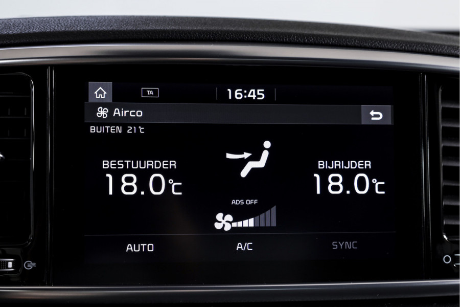 Kia Sportage 1.6 T-GDI 177 PK GT-Line - automaat | S/K-Panodak | Cruise | PDC | Camera | NAV+App. Connect | ECC | LM 19" |