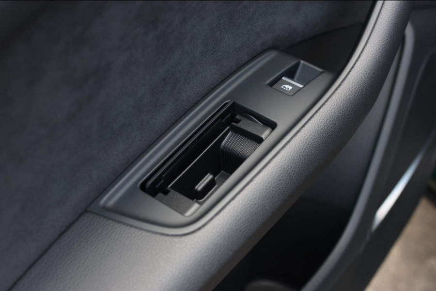 Audi Q7 60 TFSI e Quattro Competition *Pano*RS-Stoelen*B&O*Massage*360 Camera*